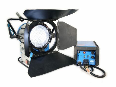 Arri Fresnel 1200w-0