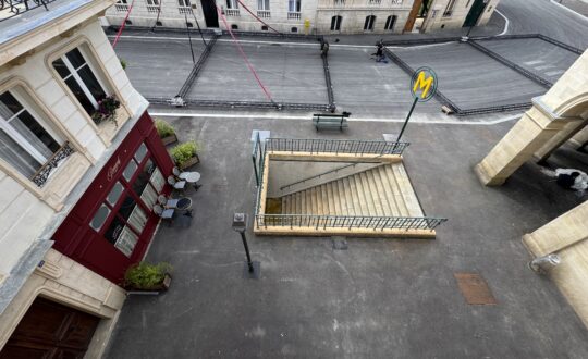 Emily in Paris S5 en tournage au Backlot