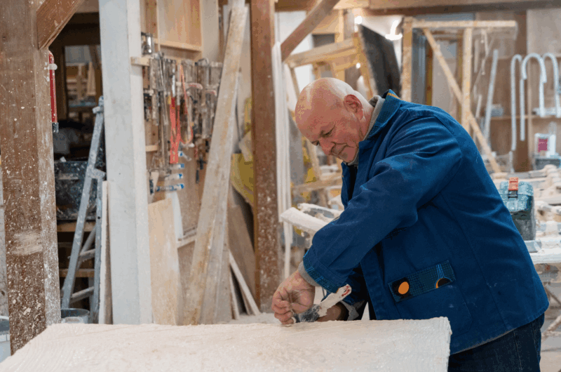 L’expertise d’Yvan Hart, au cœur des décors du Backlot